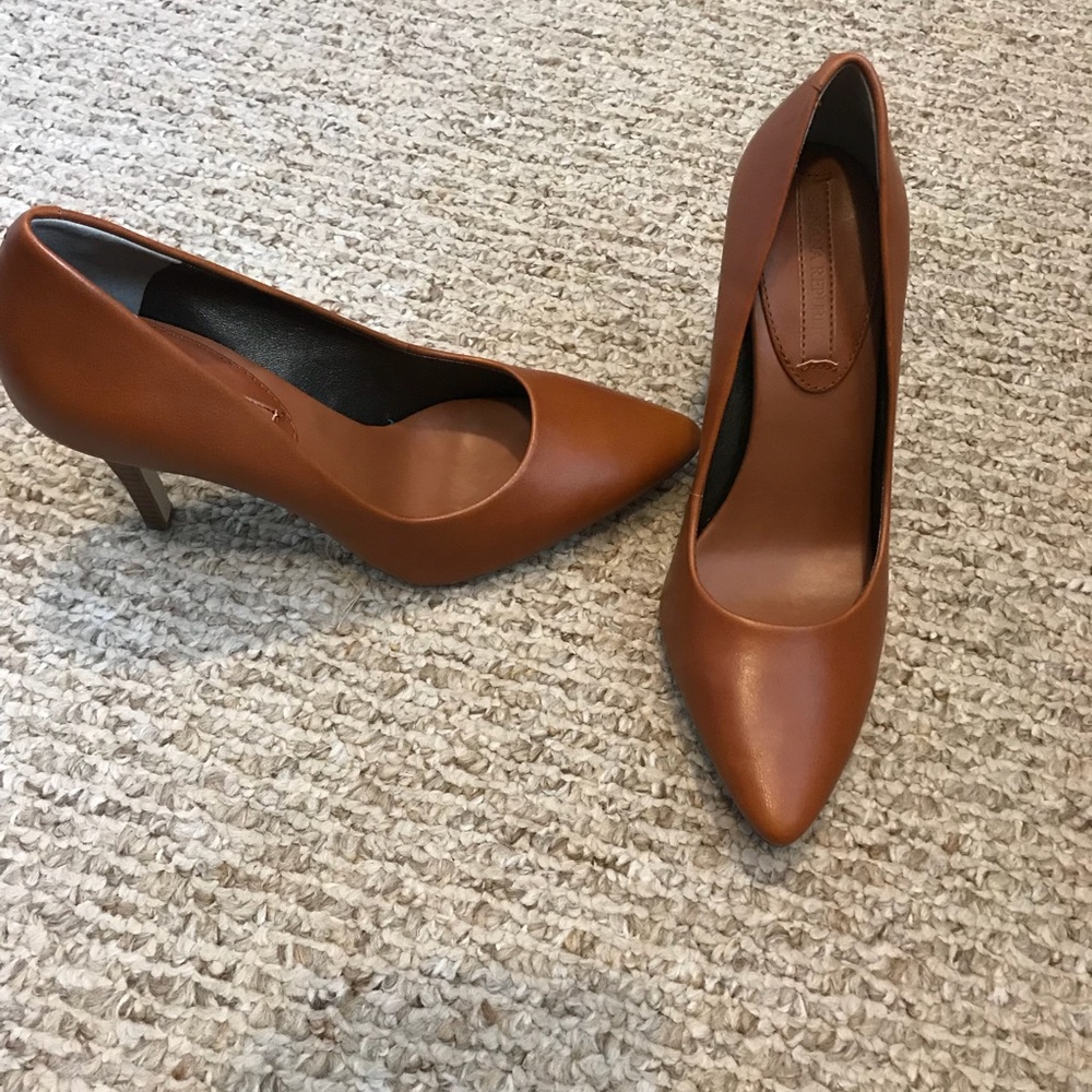 Banana Republic heels